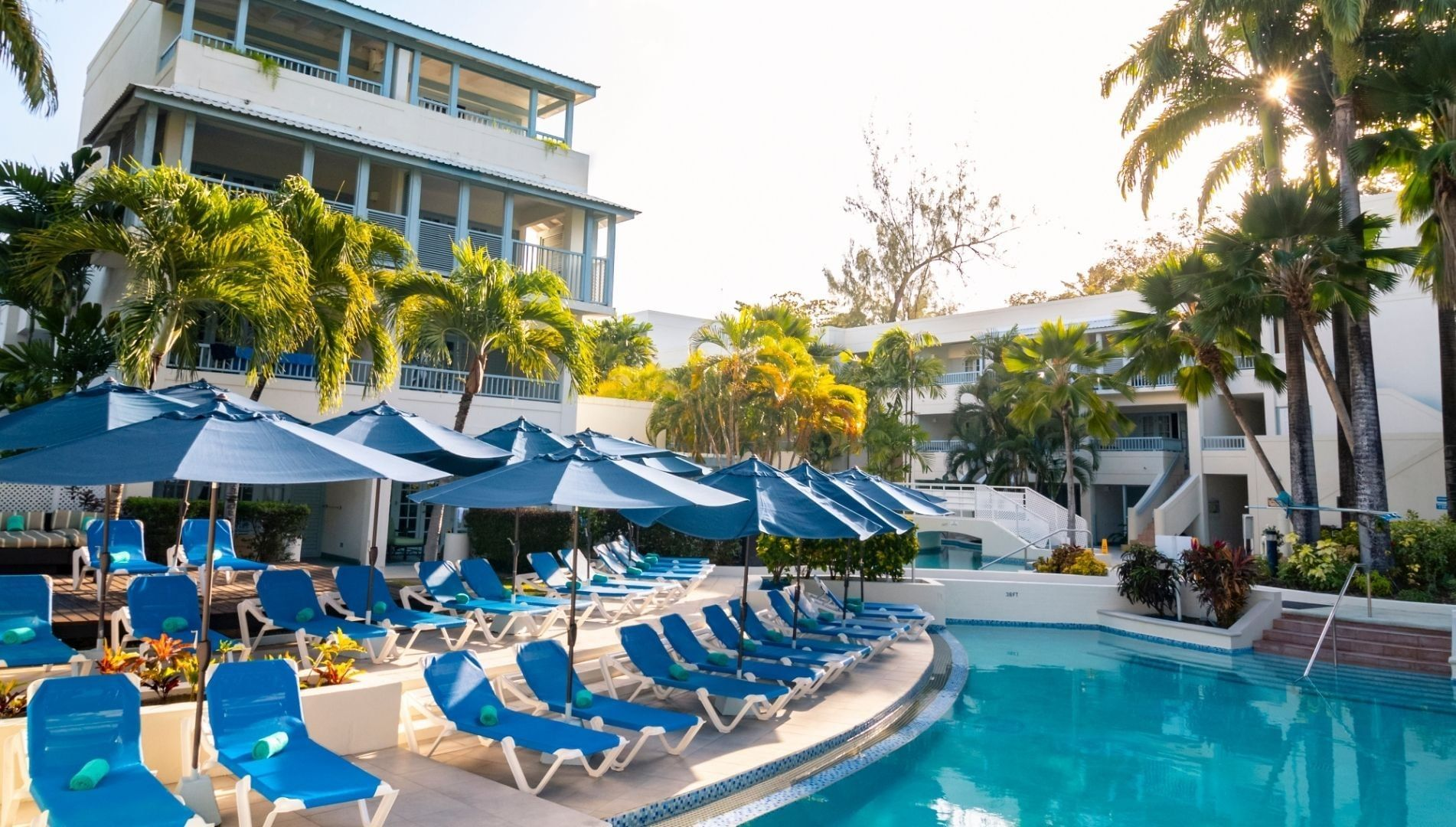 Savannah Beach Club